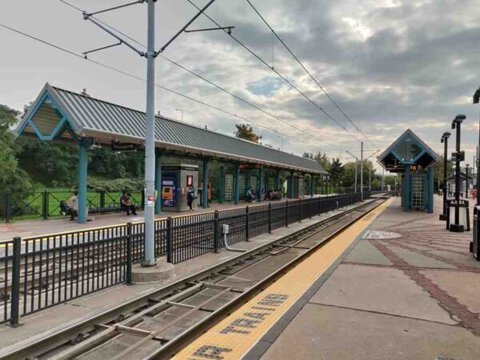 Passenger Slashed on Hudson-Bergen Light Rail Train in Jersey City, Suspect Arrested