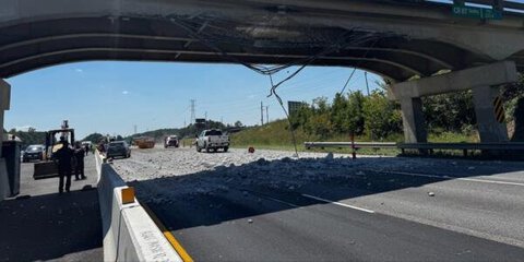 Construction equipment hits, damages bridge over I-65 at Exit 234 in Shelby County 1 Construction equipment hits