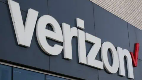 Verizon Outage Hits Thousands Across U.S. as Customers Report Phone Call Problems