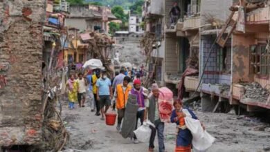 Nepal flood death toll nears 700, with more than 3,000 missing, as poor weather hampers rescues — Latest Update — Latest Update 6 Nepal flood death