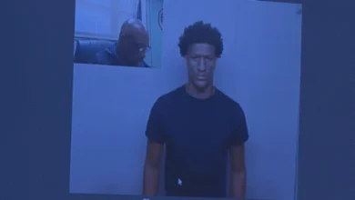 19-year-old USC tight