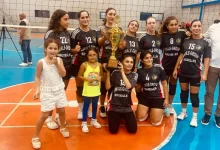 4 أندية في منافسات كأس الجنوب للكرة الطائرة للسيدات 8 4 أندية: 4 أندية في منافسات كأس الجنوب للكرة الطائرة للسيدات
