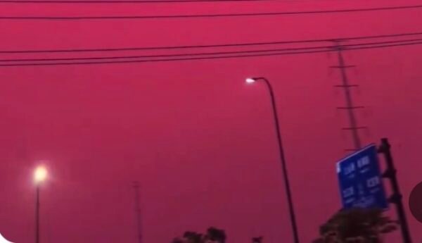 Video: Pink-Red Sky Lights Up Changzhou Before Thunderstorms and Heavy Rain