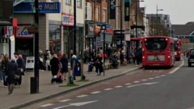 Bromley High Street: UPDATE: Bromley High Street Closed as Emergency Incident Diverts 15 Bus Routes
