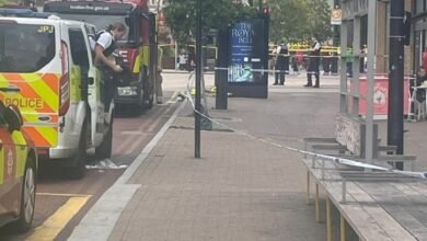 Stabbing: UPDATE: Four Taken to Hospital After Reported Stabbing on Bromley High Street