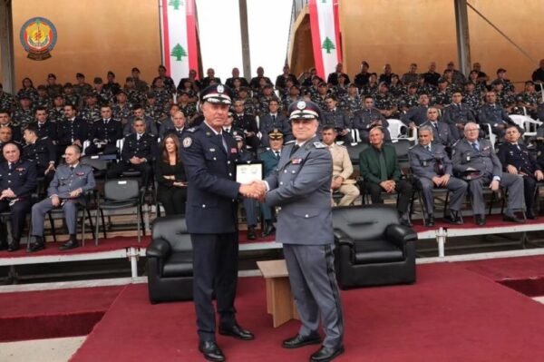 ‏بالصور: دورة "سيف الوطن"... امن الدولة تخرج المأمورين المتمرنين في معهد قوى الأمن الداخلي – عرمون