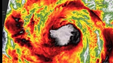 Hurricane Rachal gradually strengthens as storm moves away from Mexico
