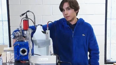 À seulement 12 ans, cet adolescent construit un réacteur à fusion nucléaire chez lui, un exploit qui lui permet de