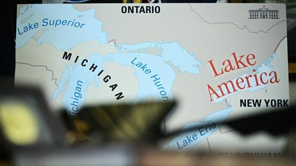 Apple Maps renames