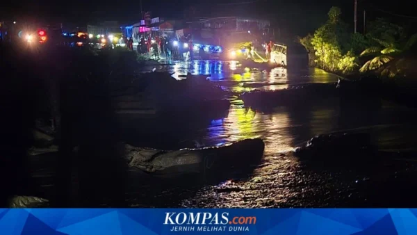 Banjir Bandang di Kabupaten Solok, Kompleks Perkantoran dan Akses Jalan Lumpuh