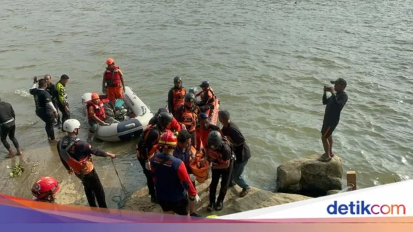 Bocah 11 Tahun Tewas Usai Tenggelam Saat Berenang di Sungai Mahakam 1 Bocah 11 Tahun Tewas Usai Tenggelam Saat Berenang di Sungai Mahakam