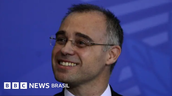 André Mendonça: como instituto fundado pelo ministro do STF conseguiu R$ 10,7 milhões