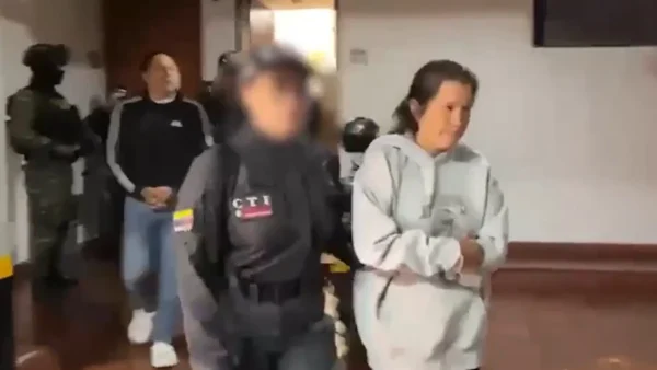 Capturan a una pareja de falsos médicos que habrían practicado procedimientos estéticos a más de 200 personas en Bogotá