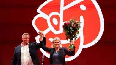Centrumlinkse oppositie in Zweden nipt groter dan rechts blok