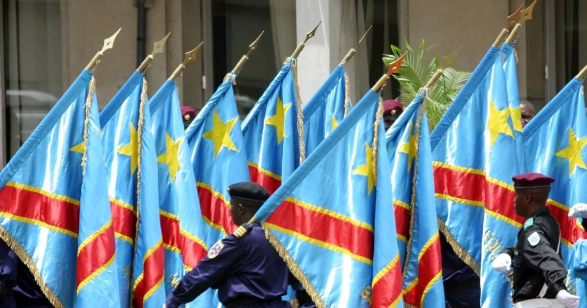 Crash de Kenge : les drapeaux en berne et trois jours de deuil national après la disparition de hauts magistrats militaires (Gouvernement) 1 Crash de Kenge : les drapeaux en berne et trois jours de deuil national après la disparition de hauts magistrats militaires (Gouvernement)