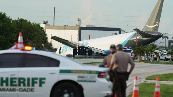 Crash d'un avion-cargo d'Amazon à Miami, au moins cinq morts