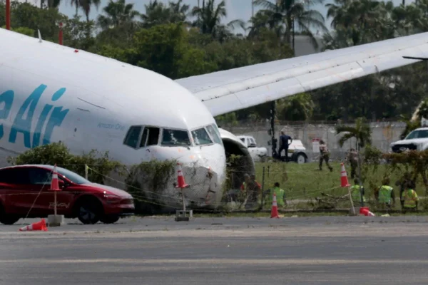 Crash d’un avion-cargo d’Amazon à Miami : la boîte noire récupérée après le crash
