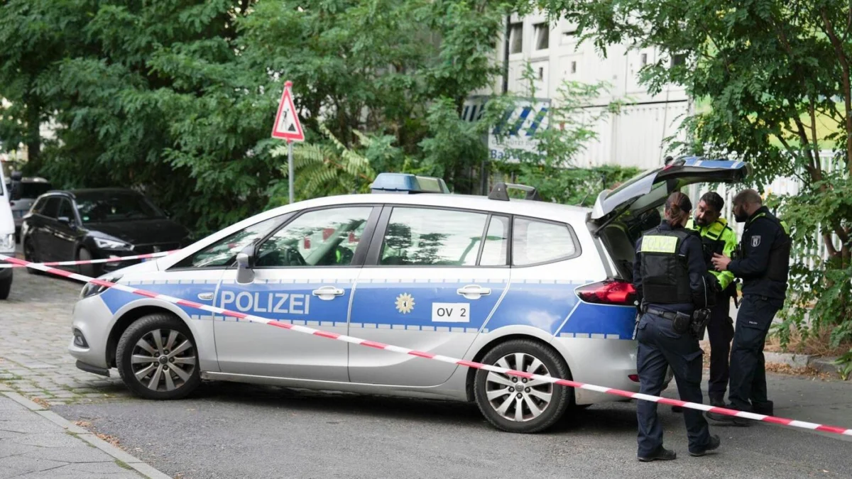 dutzende-ampeln-ausgefallen-brand-an-umspannwerk-in-berlin-mitte