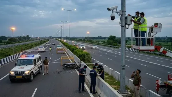 गंगा एक्सप्रेसवे हादसा: सिपाही सुमित की मौत का कारण बनी हेड इंजरी, पुलिस खंगाल रही CCTV फुटेज 1 गंगा एक्सप्रेसवे हादसा: सिपाही सुमित की मौत का कारण बनी हेड इंजरी, पुलिस खंगाल रही CCTV फुटेज