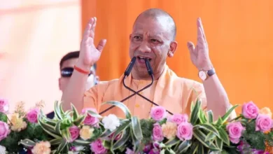 'मेक इन यूपी' का बज रहा डंका, उत्तर प्रदेश में बन रहे देश के 55 फीसदी मोबाइल फोन
