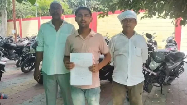 मेरठ: पैर में गोली मत मारना...