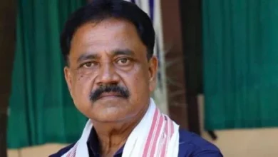 यूक्रेन युद्ध: पुतिन और ट्रंप के वार्ताकारों के बीच बंद दरवाज़े के भीतर क्या बातचीत हुई?