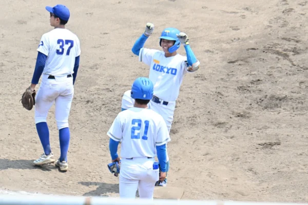 【硬式野球部】七大戦決勝 阪大にコールド勝ちで3年ぶりの優勝