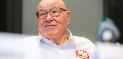 Eberhard Bezner: Früherer Olymp-Chef ist tot