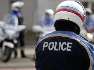 Femme poignardée à mort à Courbevoie : le principal suspect mis en examen et placé en détention provisoire