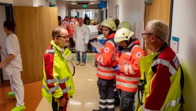 Feuerwehr und Rettungsdienst proben Evakuierung im Eichhof-Krankenhaus