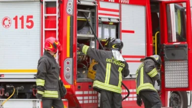 Fiamme in una palazzina a Borsano: donna soccorsa
