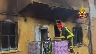 Fiamme nell’appartamento: muore un cane