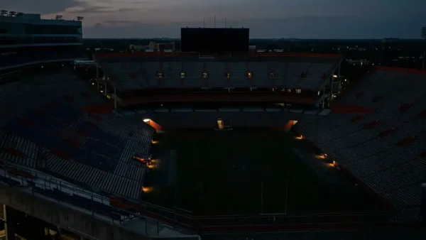 Florida State Blackout Fuels Miami Rivalry Trolling — Miami, Florida 1 Florida State Blackout