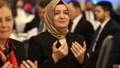 Fon vurgunu AKP kadrolarına uzandı: Fatma Betül Sayan Kaya iddialara yanıt veremedi, görevinden istifa etti