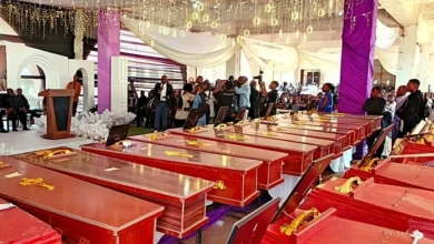 Funérailles à Bukavu pour 26 enfants tués dans l'incendie d'une école en RDC