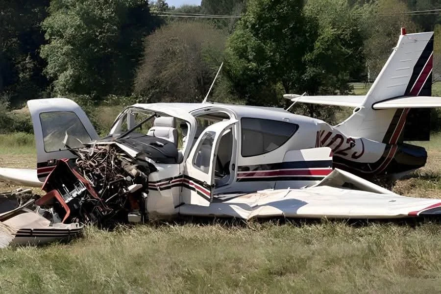 Georgia’da küçük uçak kazası: Pilot hayatını kaybetti