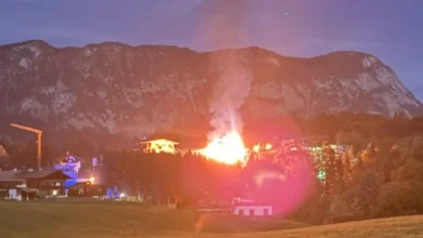 Großeinsatz für Feuerwehren in Kirchbichl: Zwei Wohnungen nach Brand unbewohnbar | Tiroler Tageszeitung Online