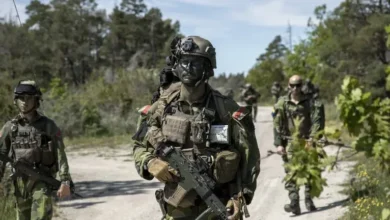 Grosse explosion sur un champ de tir militaire en Suède.
