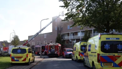 Grote brand in flat aan Zeven Bosjes in Almelo