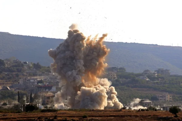 Guerre au Moyen-Orient : attaques houthistes en Arabie saoudite ; Riyad promet de riposter