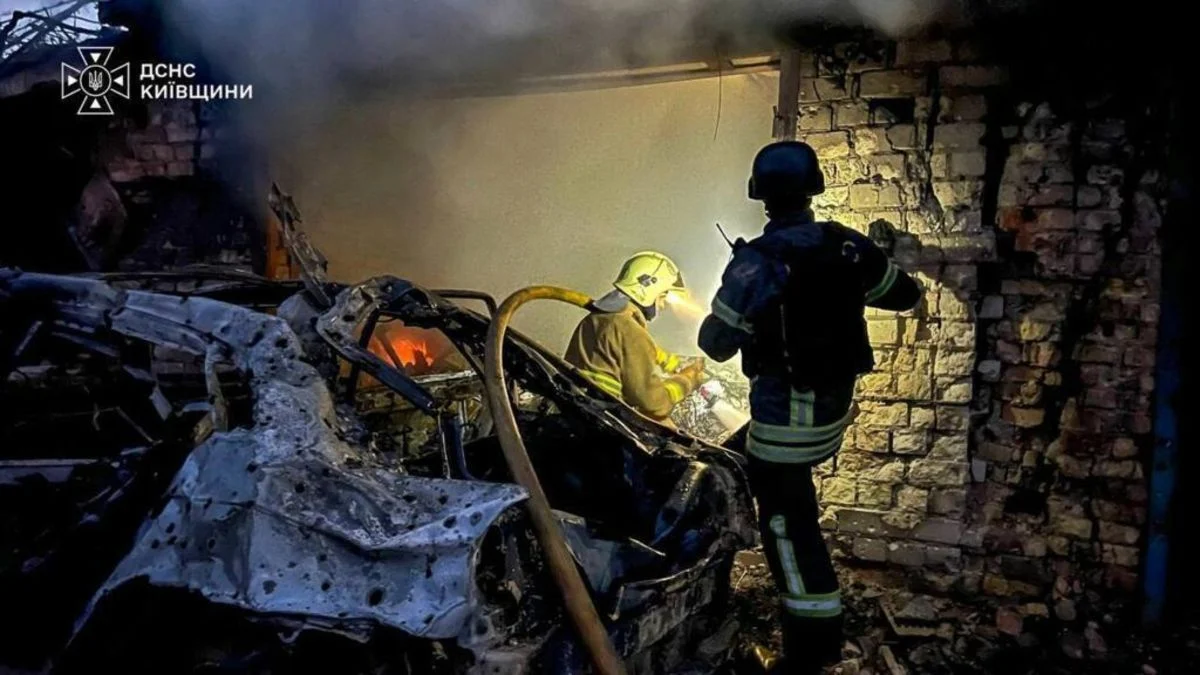 Guerre en Ukraine: Moscou poursuit ses frappes faisant au moins quatre morts à Kiev