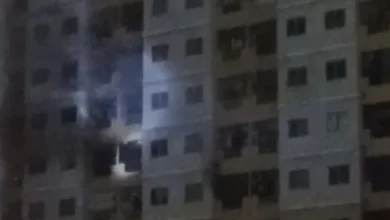 Gulkarmat evakuasi 53 orang dari Apartemen Teluk Intan yang terbakar