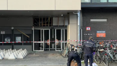 Harde explosie bij flat in Utrecht, bewoners midden in nacht geëvacueerd 5 Harde explosie bij flat in Utrecht, bewoners midden in nacht geëvacueerd
