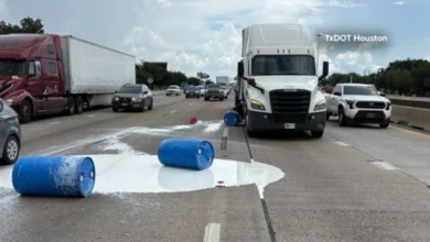 13 Alert Traffic: Hazmat spill shuts down three NB lanes on Gulf Freeway at South Loop, TxDOT says 6 Hazmat Incident