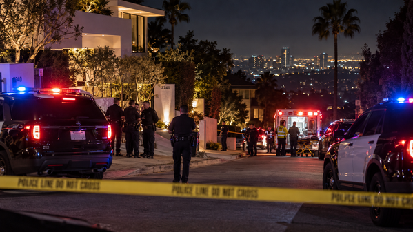 Police Shoot Stabbing Suspect in Hollywood Hills After Knife Attack
