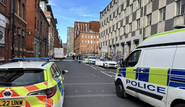 Two Men Arrested on Suspicion of Terrorism Offences in Manchester City Centre 1 Two Men Arrested on Suspicion of Terrorism Offences in Manchester City Centre