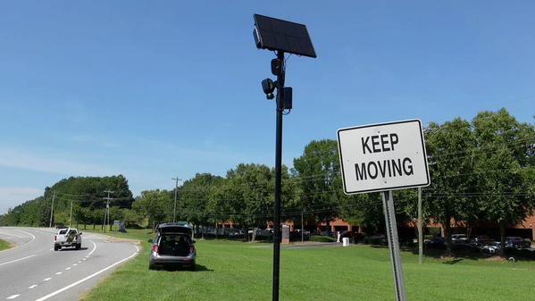 Flock Worker Calls Police After Reporter Films Camera Installation in Georgia