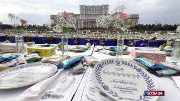 In Romania la tavola dei record: 5 chilometri e 20mila persone sedute