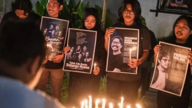 Jurnalis Sultra doa bersama untuk pewarta yang hilang di Selat Sunda