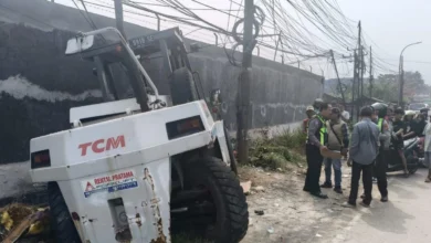 Kecelakaan Maut di Simpang Asem Cikande, 2 Pengendara Honda Beat Tewas 8 Kecelakaan Maut di Simpang Asem Cikande, 2 Pengendara Honda Beat Tewas